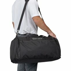TaylorMade Performance Golf Medium Duffle Bag 5 TaylorMade Performance Golf Medium Duffle Bag -Golf Equipment Sales Store taylormade 2020 performance medium golf duffle bag person holding