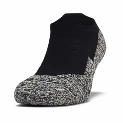 Under Armour Charged Cushion No Show Tab Socks